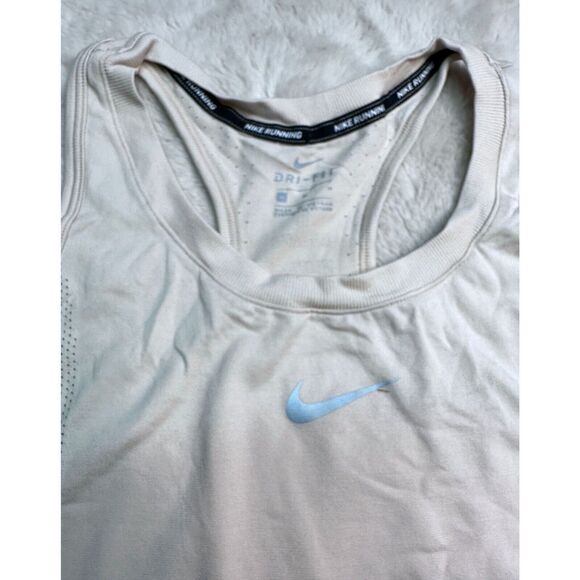 Nike Fall Infinite Workout running Beige Tank Top CU3125-140 Women's Medium - Picture 7 of 8